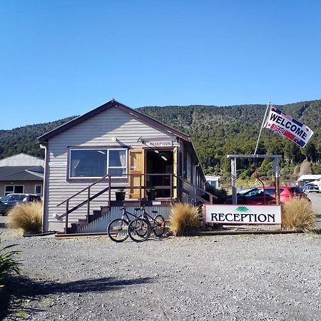 The Crossing Lodge Erua Exterior foto