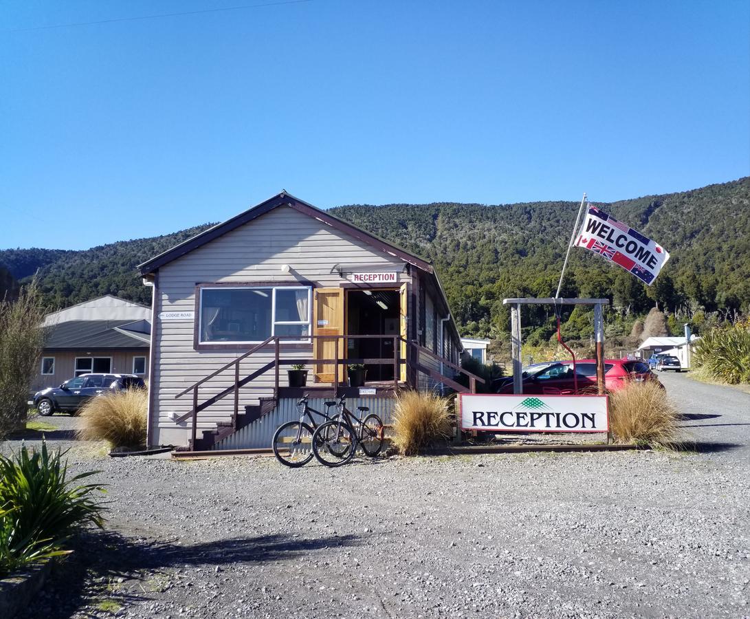 The Crossing Lodge Erua Exterior foto