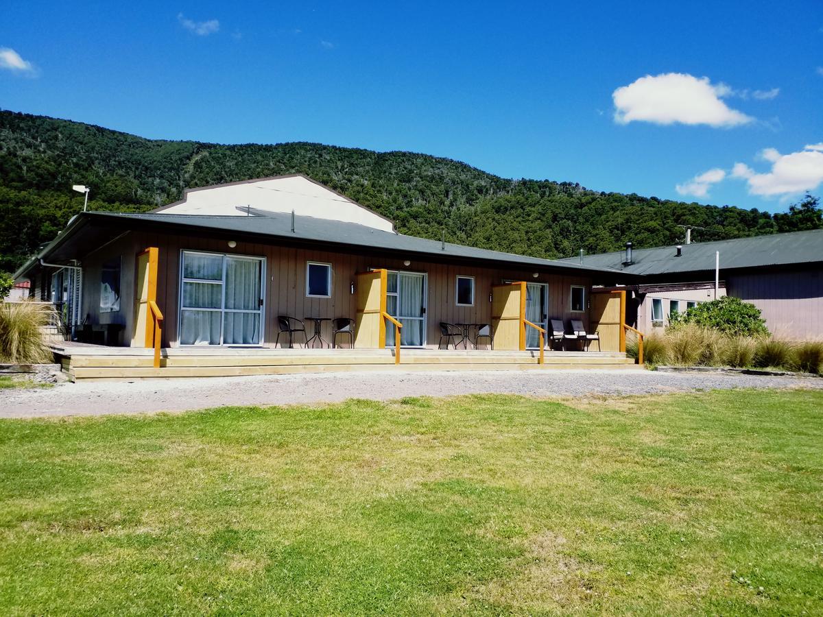 The Crossing Lodge Erua Exterior foto